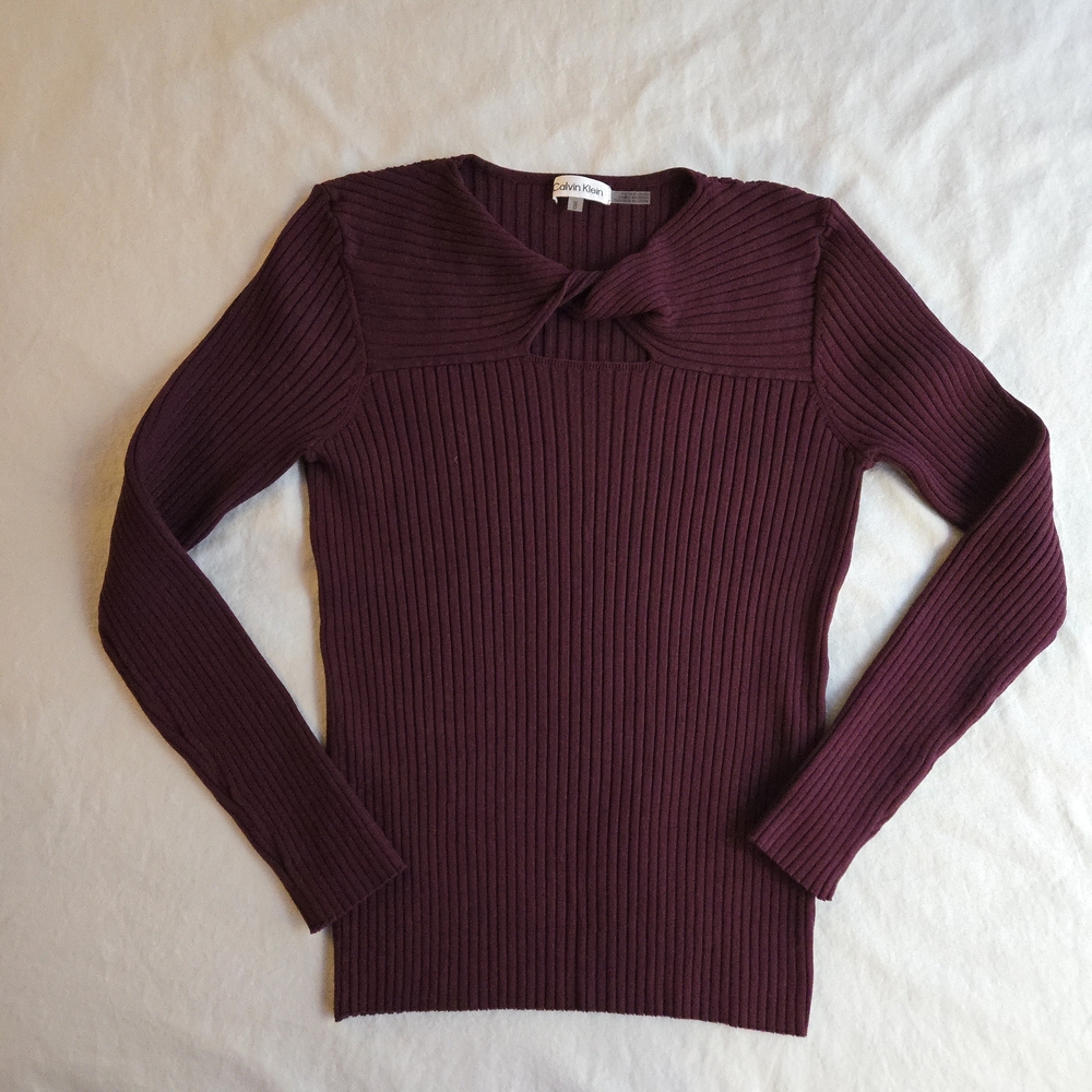 CALVIN KLEIN Long Sleeve Ribbed Keyhole Sweater Port Burgundy MI3 - Picture 2 of 10